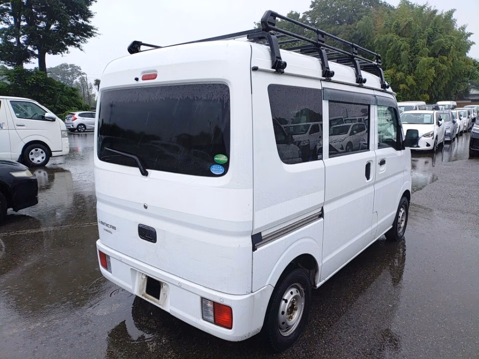 MITSUBISHI MINICAB