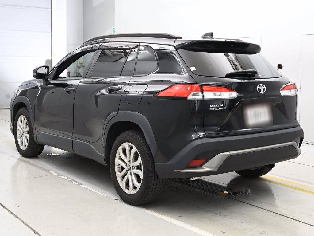 TOYOTA COROLLA CROSS