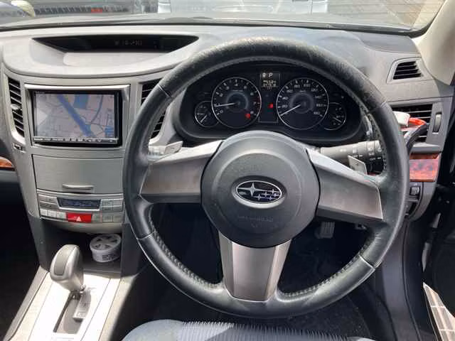 SUBARU LEGACY B4
