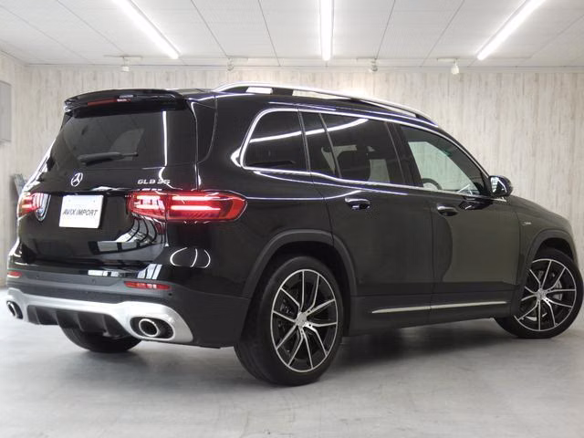 MERCEDES-BENZ GLB-CLASS
