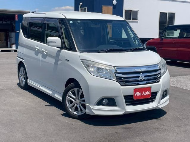 MITSUBISHI DELICA D:2