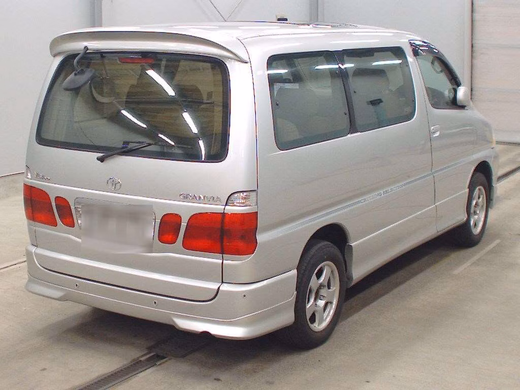TOYOTA GRANVIA