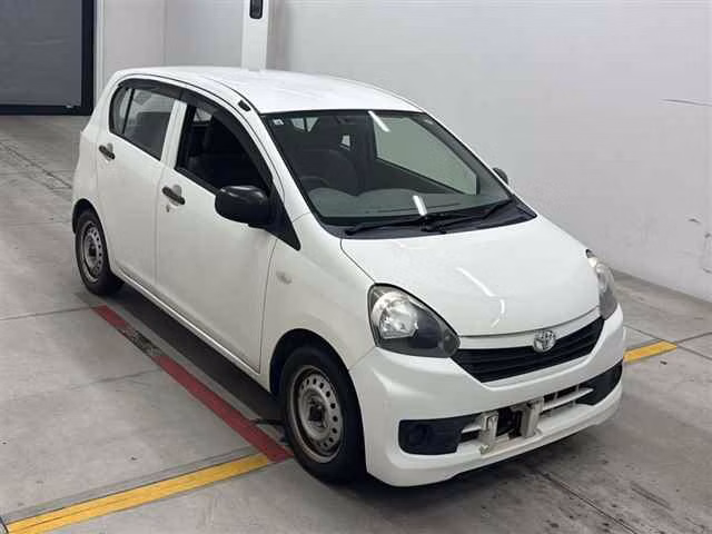 TOYOTA PIXIS EPOCH