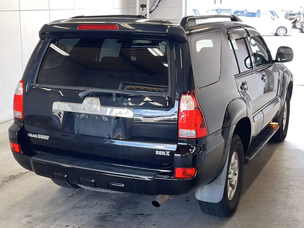TOYOTA HILUX SURF