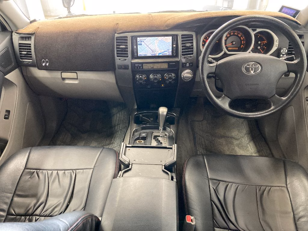 TOYOTA HILUX SURF