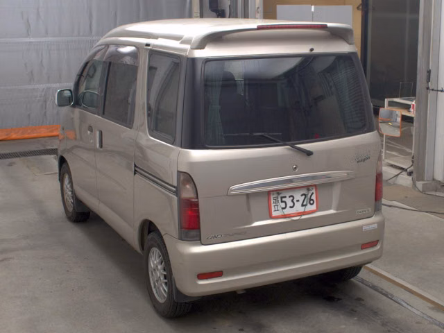 DAIHATSU ATRAI