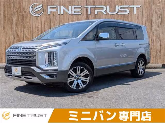 MITSUBISHI DELICA D:5