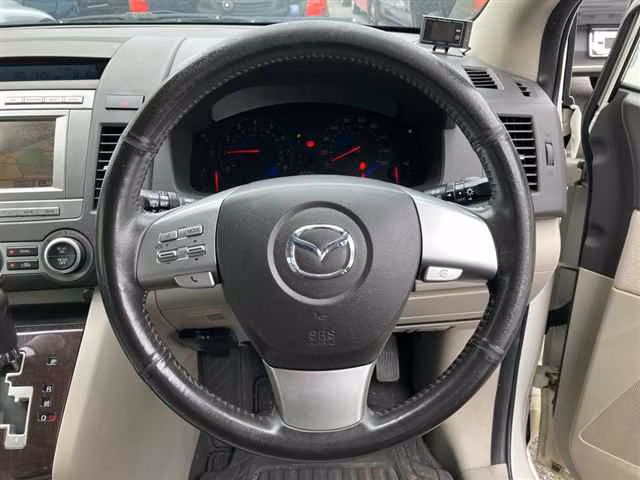 MAZDA MPV