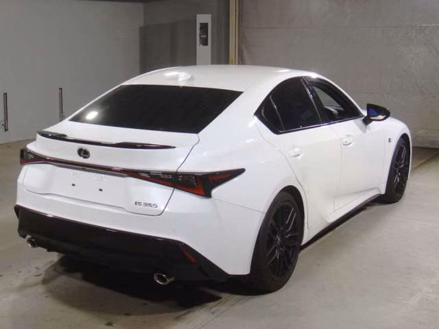 LEXUS IS350