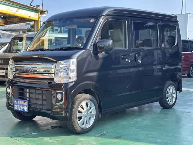 MITSUBISHI TOWN BOX