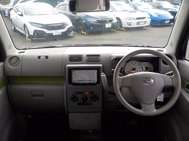 DAIHATSU MOVE CONTE