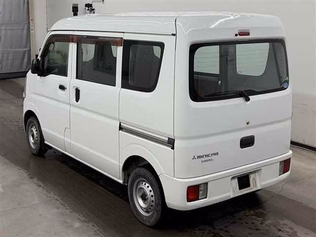 MITSUBISHI MINICAB