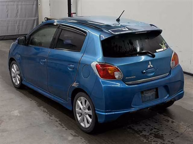 MITSUBISHI MIRAGE