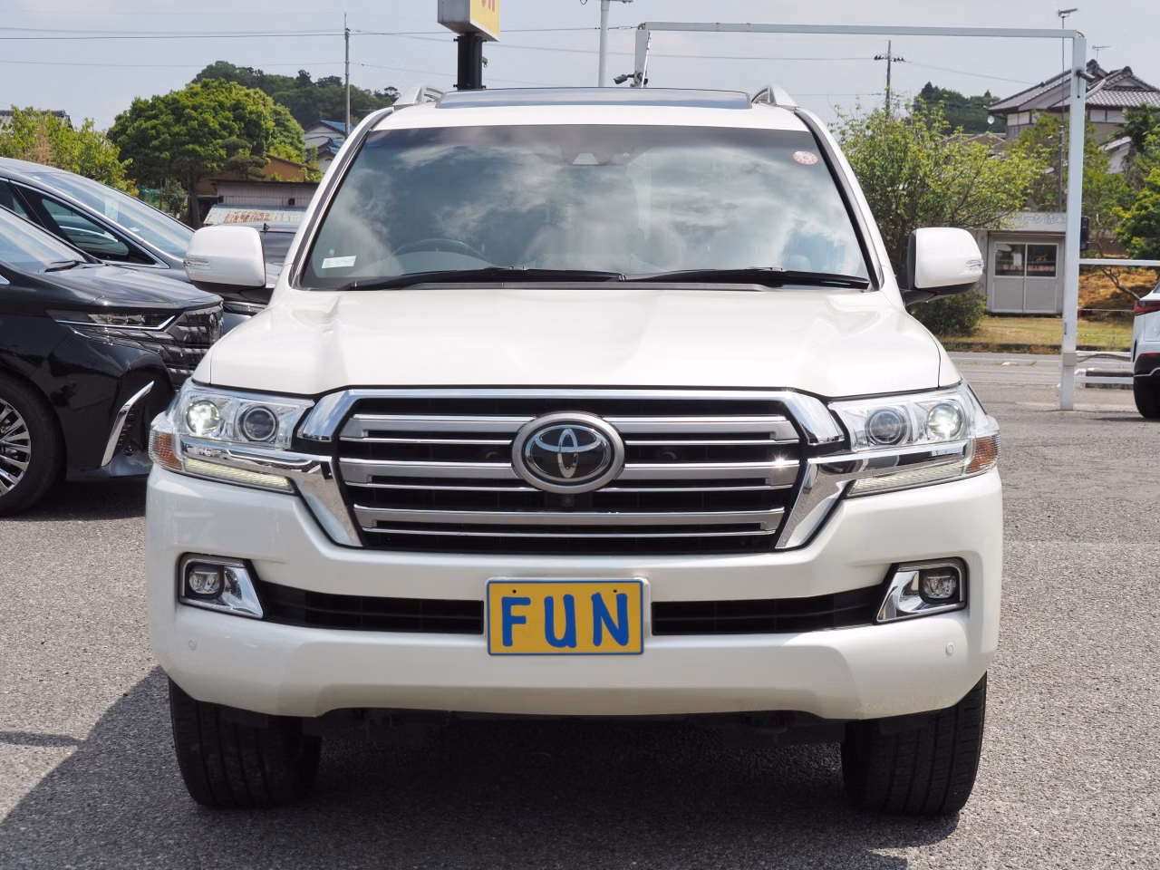 TOYOTA LAND CRUISER