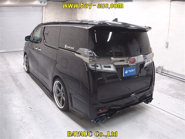TOYOTA VELLFIRE