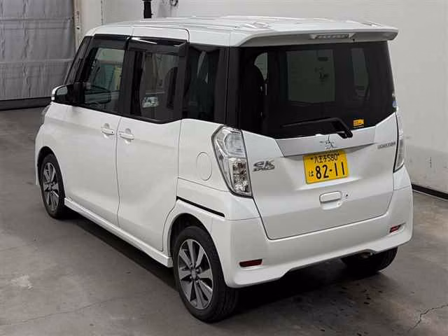 MITSUBISHI EK SPACE