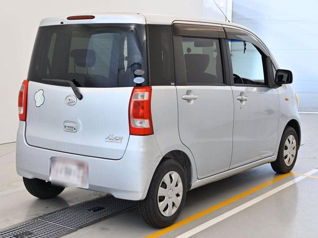 DAIHATSU TANTO EXE
