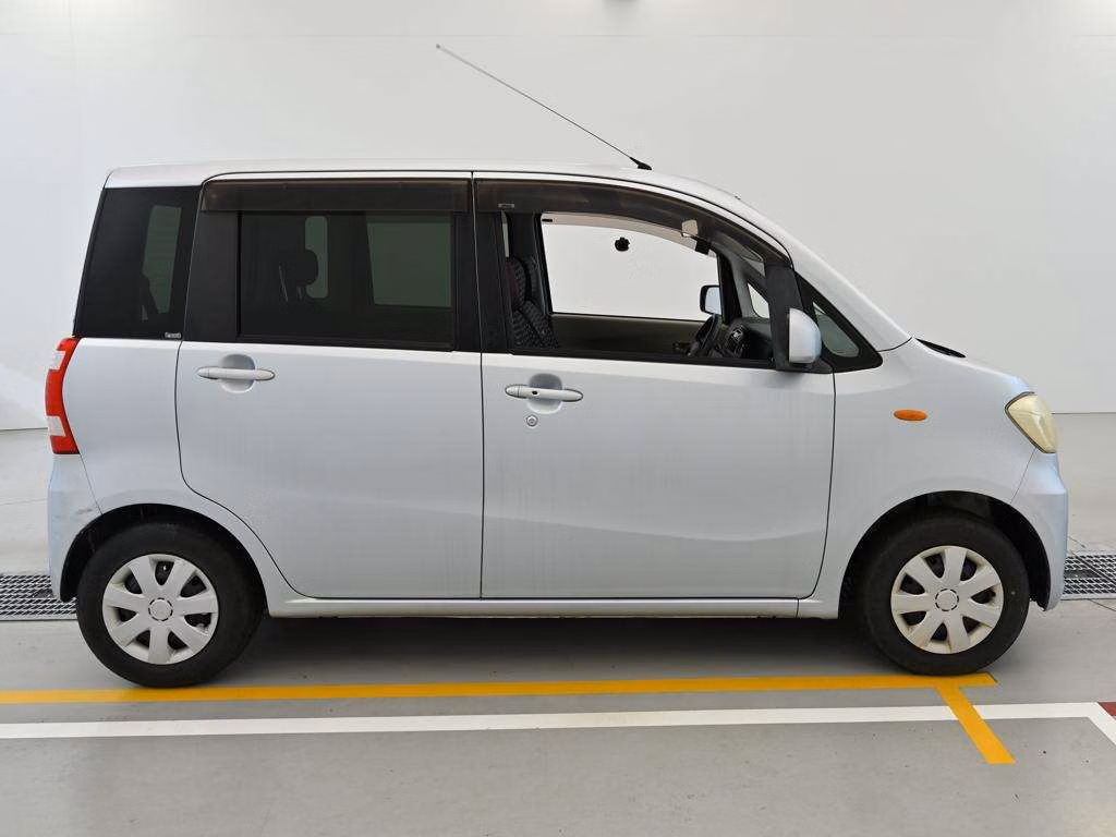 DAIHATSU TANTO EXE