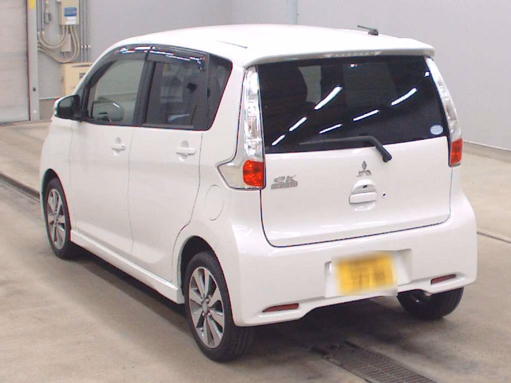 MITSUBISHI EK CUSTOM