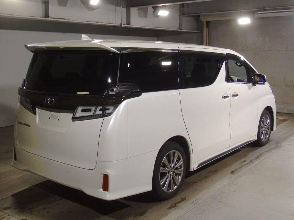 TOYOTA VELLFIRE
