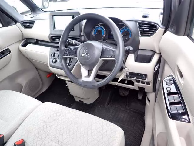 MITSUBISHI EK SPACE
