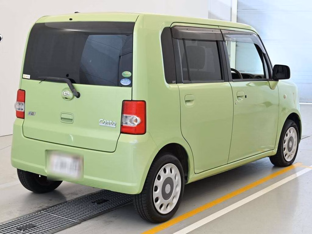 DAIHATSU MOVE CONTE