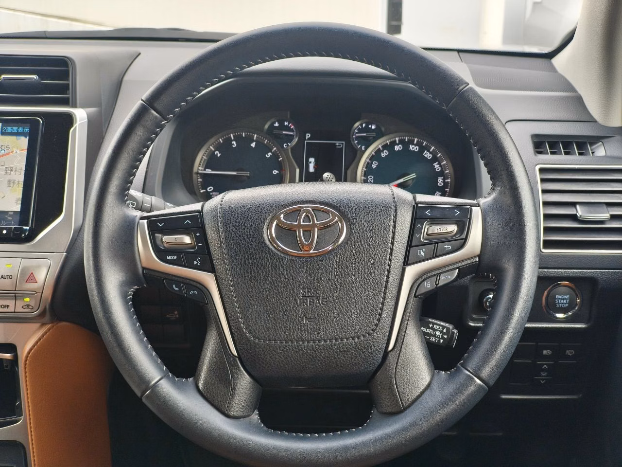 TOYOTA LAND CRUISER PRADO