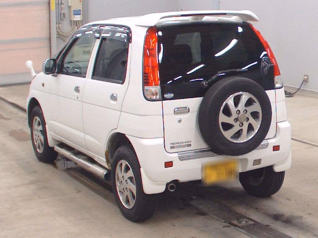 DAIHATSU TERIOS KID