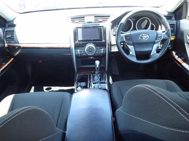 TOYOTA MARK X