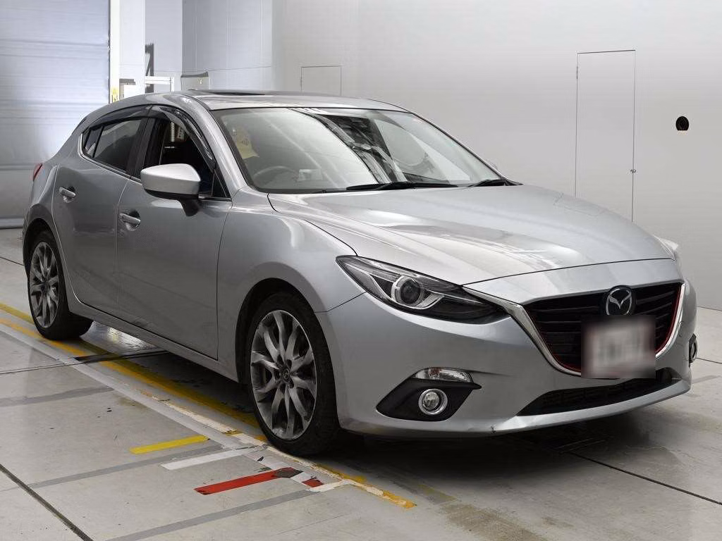 MAZDA AXELA