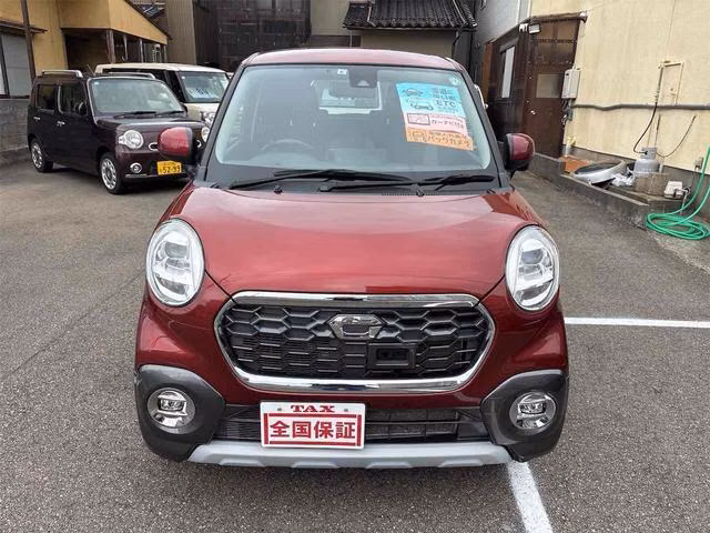 DAIHATSU CAST