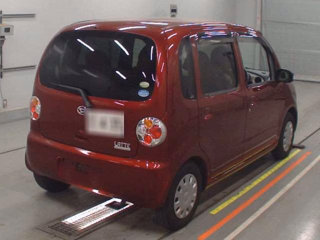 DAIHATSU MOVE LATTE