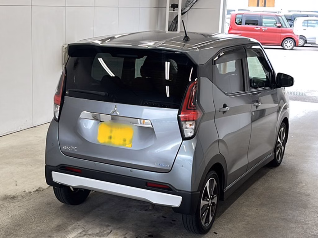MITSUBISHI EK X