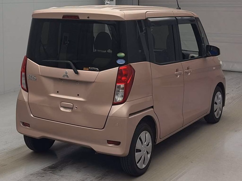 MITSUBISHI EK SPACE