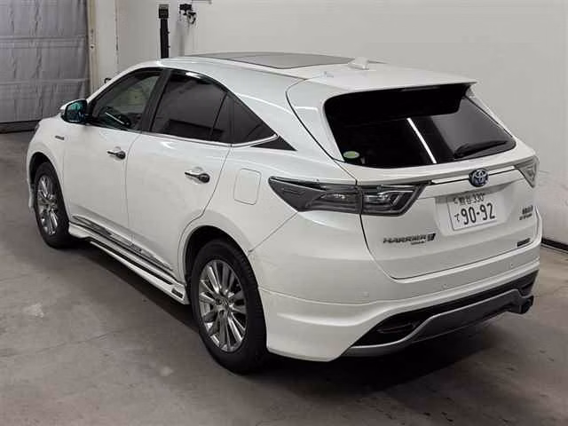 TOYOTA HARRIER