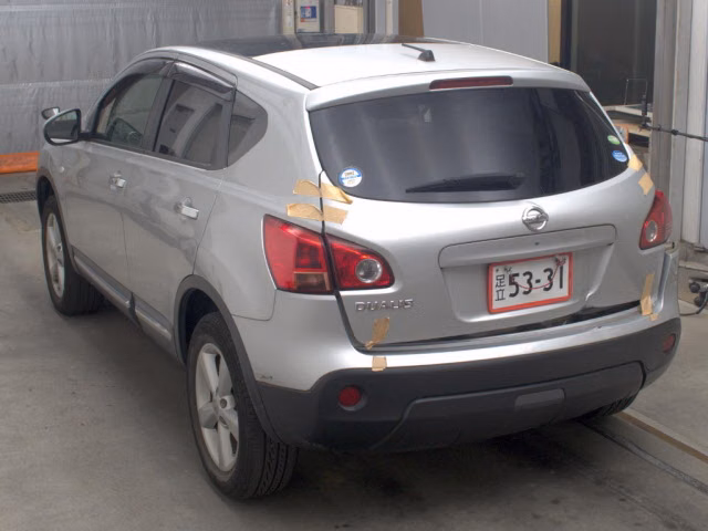 NISSAN DUALIS