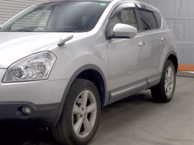 NISSAN DUALIS