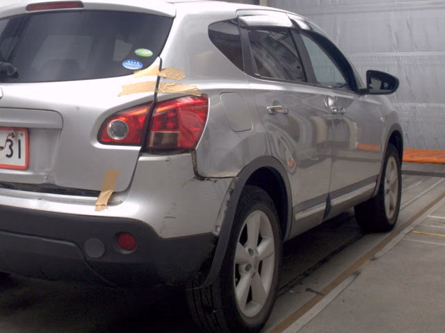 NISSAN DUALIS