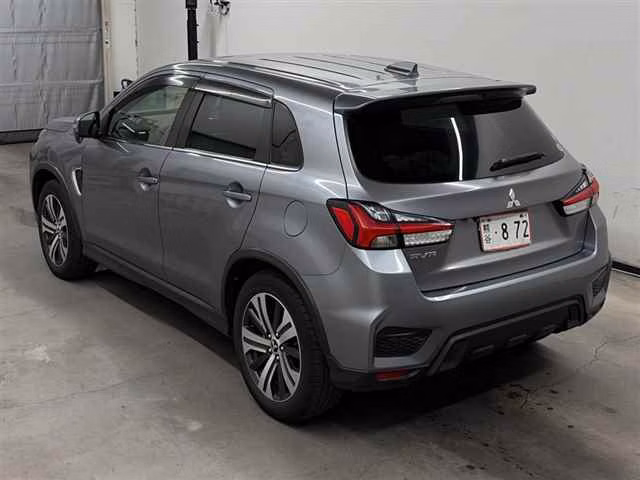 MITSUBISHI RVR