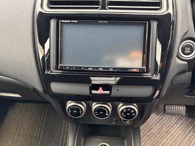 MITSUBISHI RVR