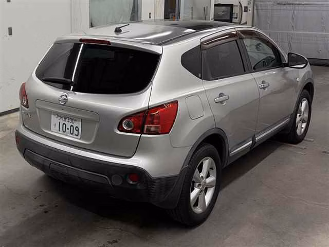 NISSAN DUALIS