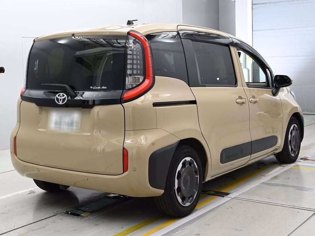 TOYOTA SIENTA
