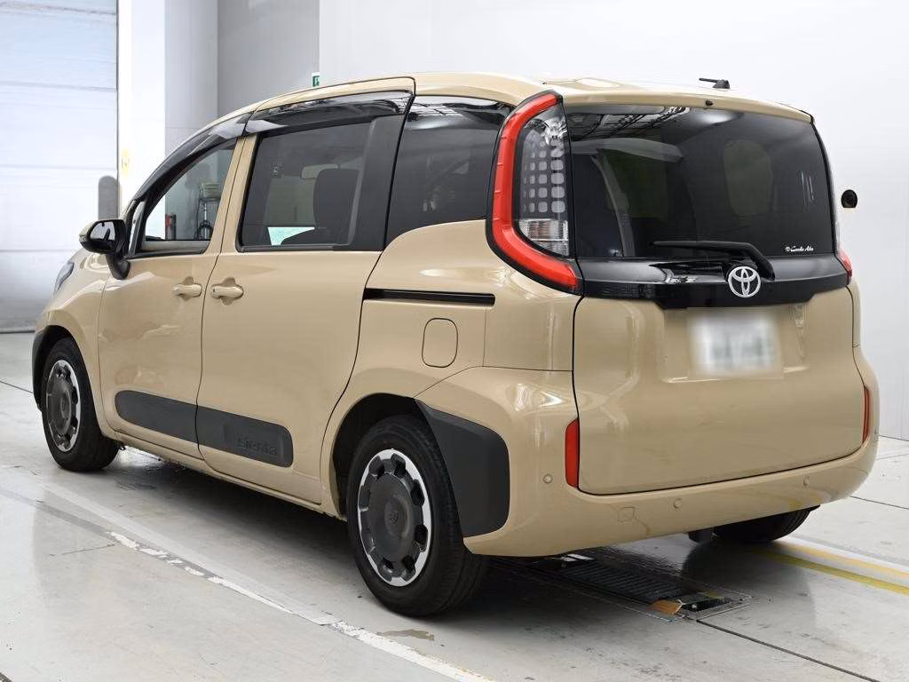 TOYOTA SIENTA