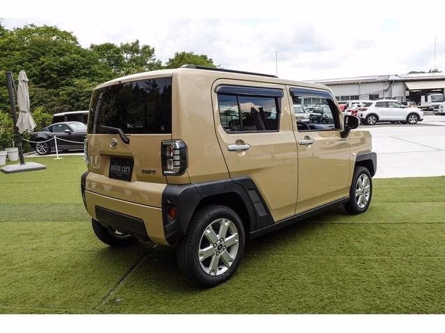 DAIHATSU TAFT