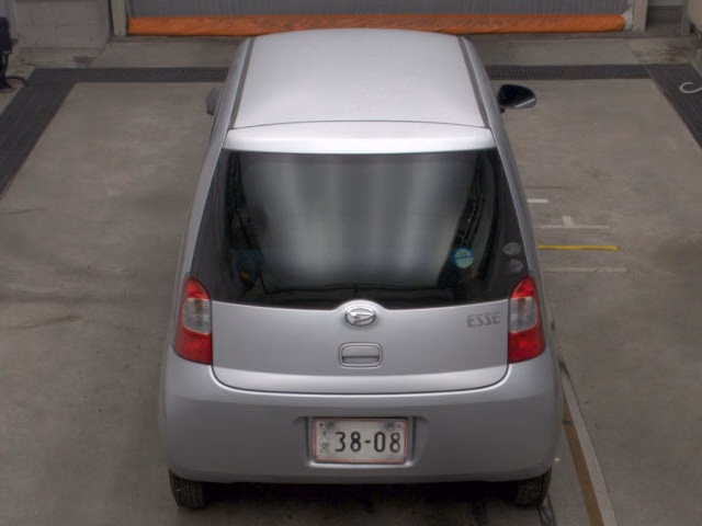DAIHATSU ESSE
