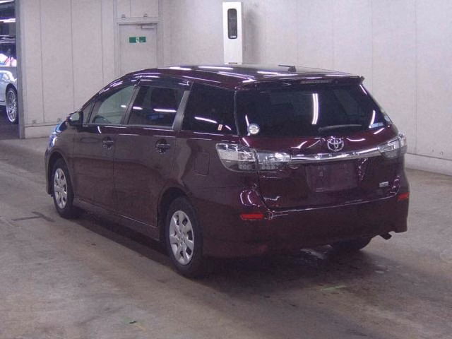 TOYOTA WISH