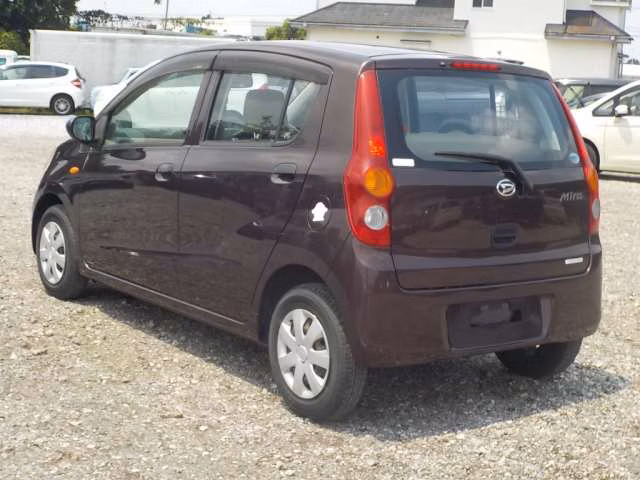 DAIHATSU MIRA