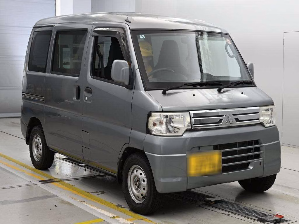 MITSUBISHI MINICAB