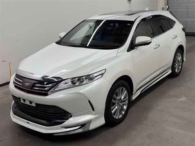 TOYOTA HARRIER