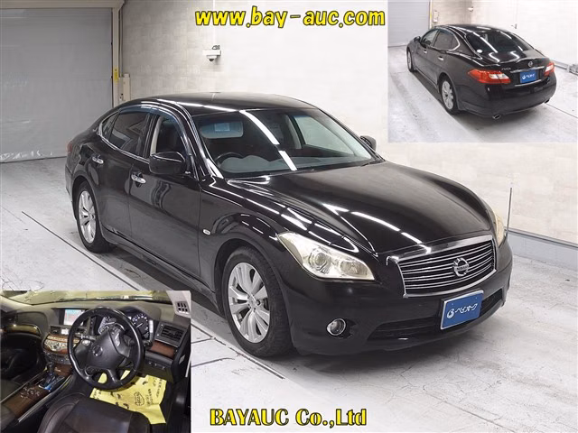 NISSAN FUGA